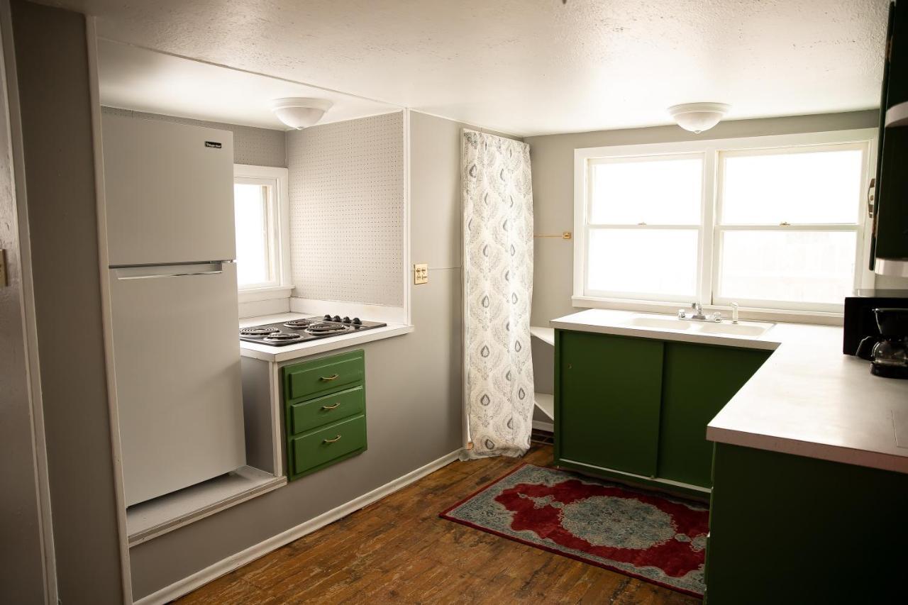 Rustic 2 Bedroom Boho Apartment Laramie Eksteriør bilde